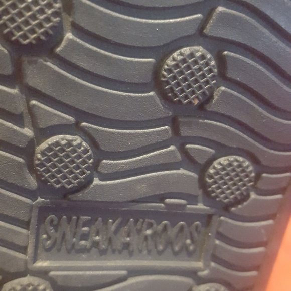 Stop toe walking new sneak a roos black boots - Picture 5 of 5